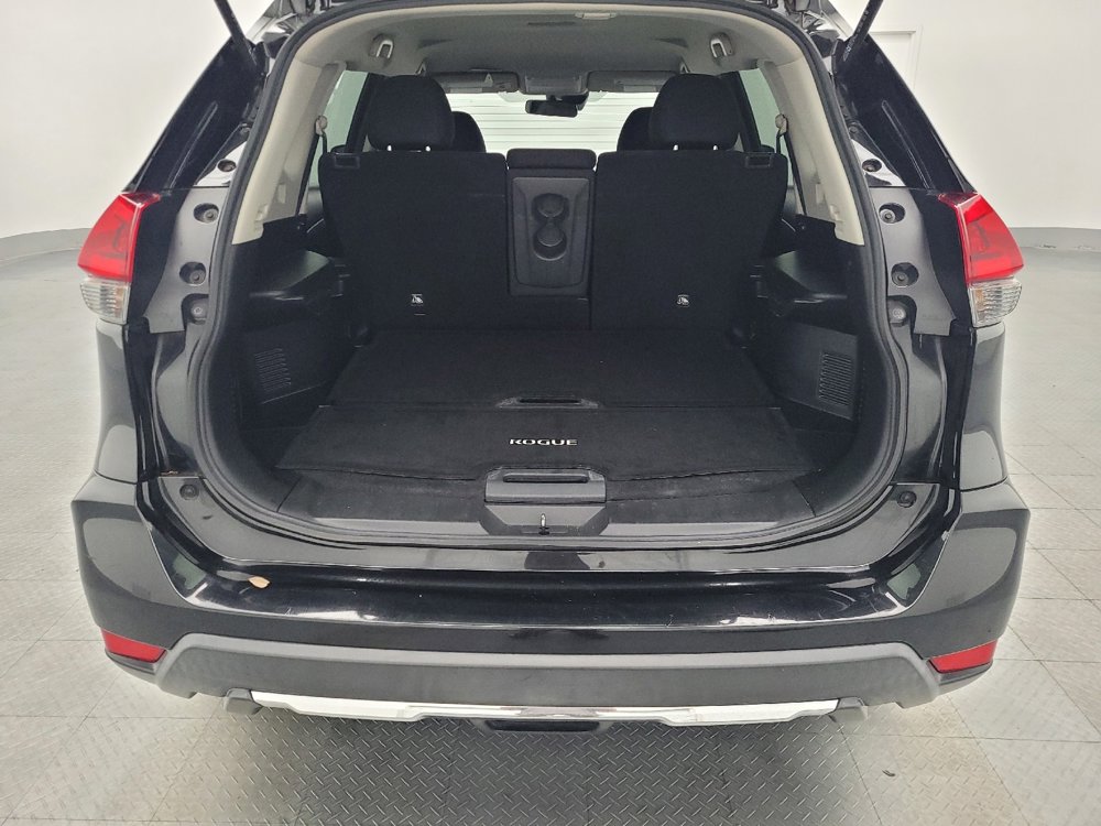 Used 2019 Nissan Rogue S w/ Special Edition Package image 29