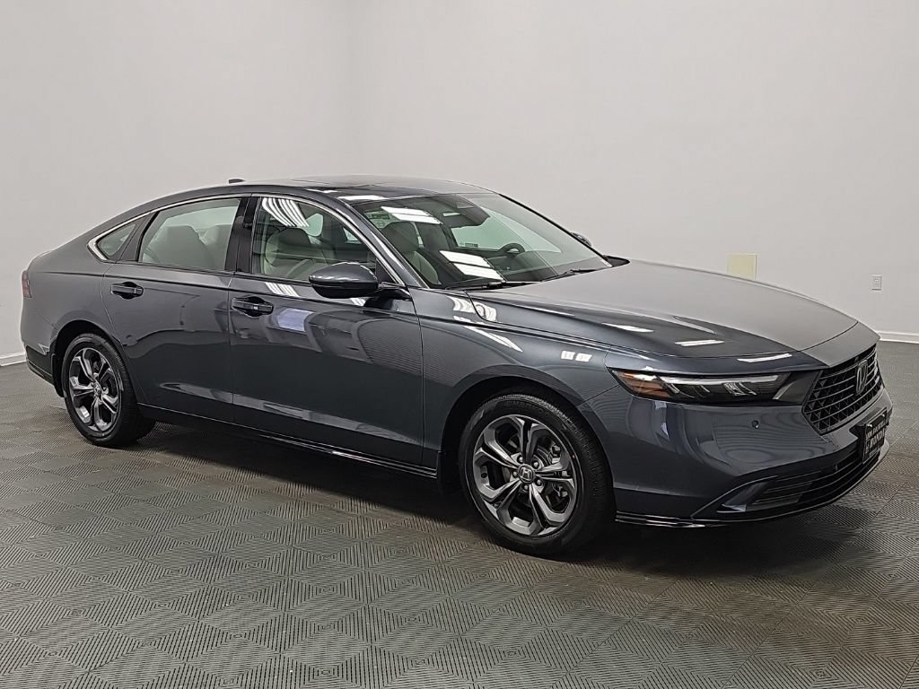 New 2026 Honda Accord EX-L image 2