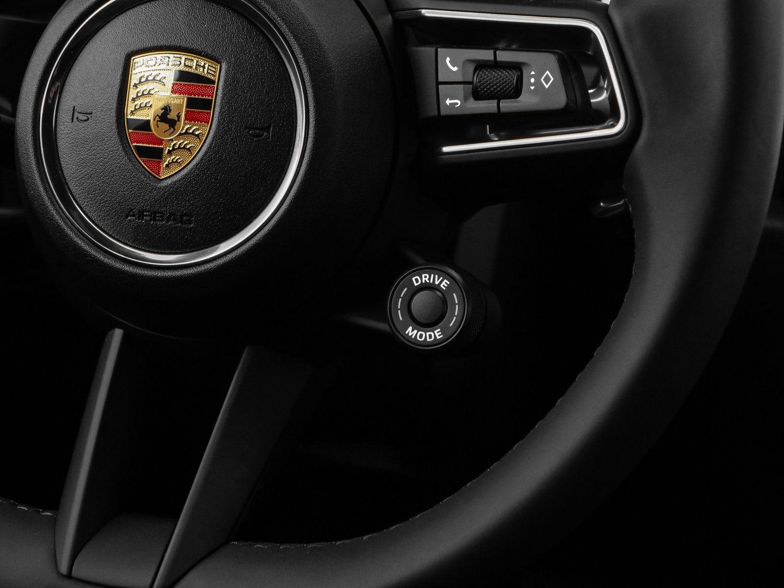 Certified 2025 Porsche Macan AWD/4WD image 27