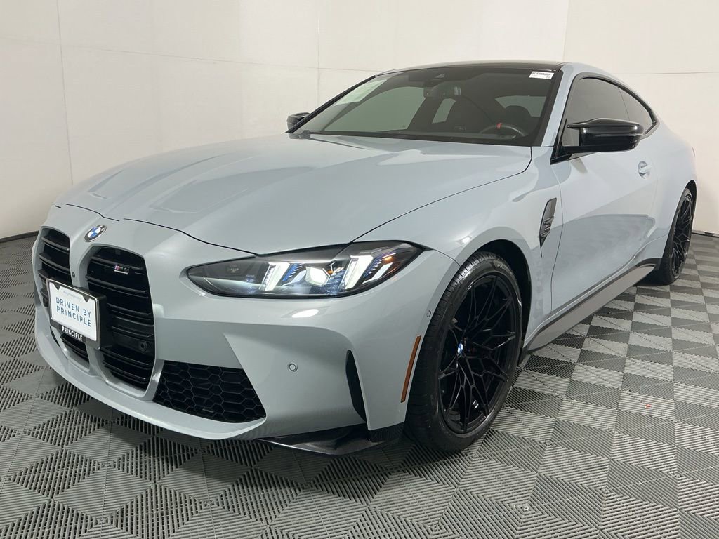 Used 2025 BMW M4 Competition w/ Executive Package image 2