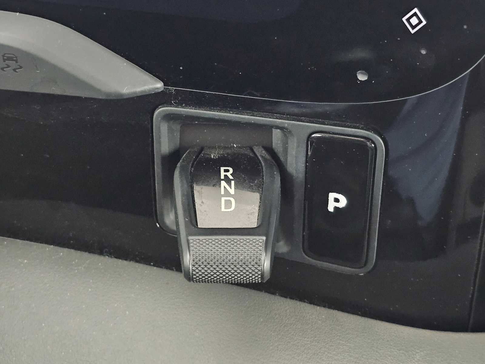 Used 2021 Porsche Taycan image 30