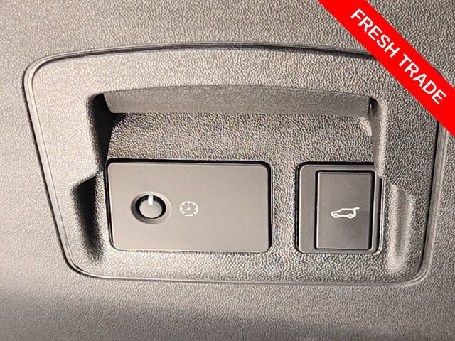 Used 2026 Land Rover Range Rover Velar Dynamic SE AWD/4WD image 20