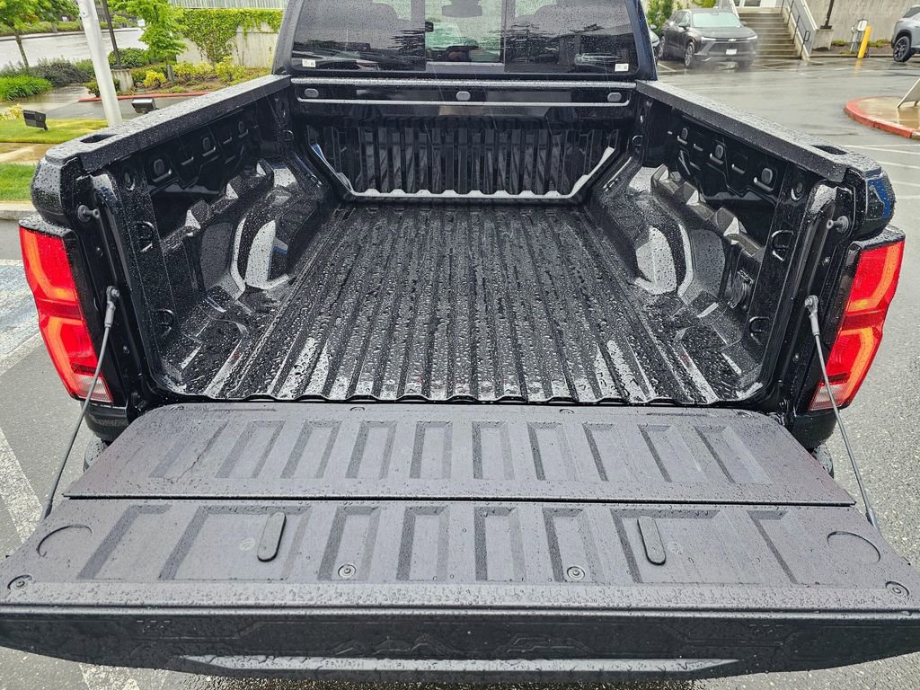 New 2026 Chevrolet Colorado Z71 w/ Technology Package AWD/4WD image 13