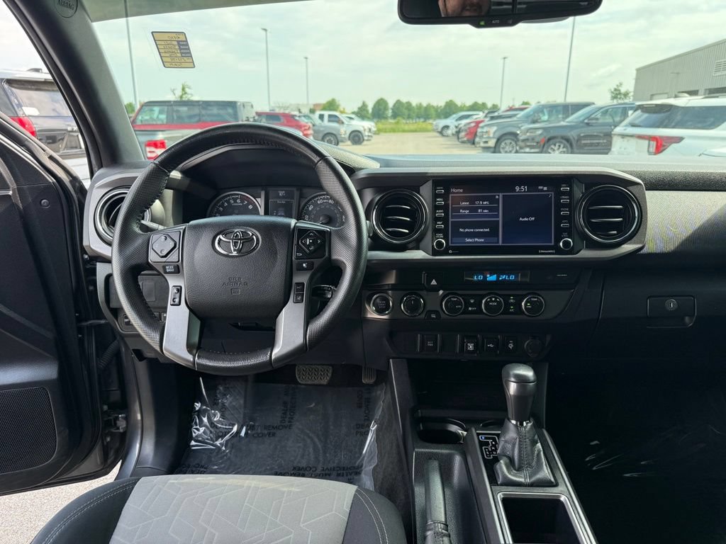 Used 2021 Toyota Tacoma TRD Off-Road AWD/4WD image 12