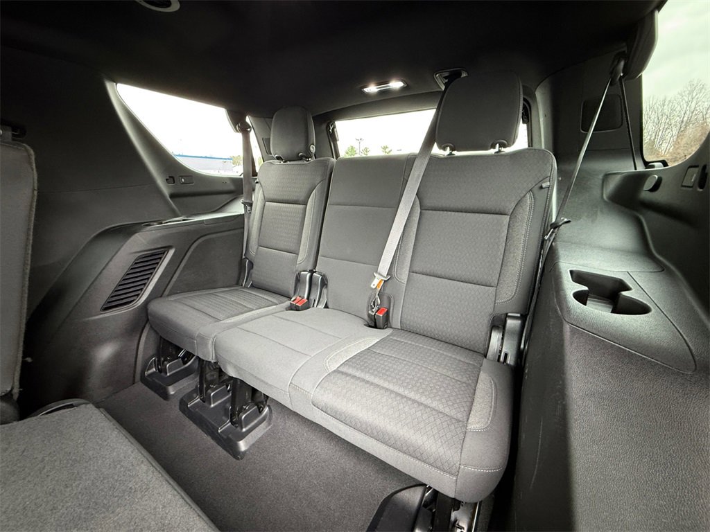 Used 2023 GMC Yukon SLE image 21