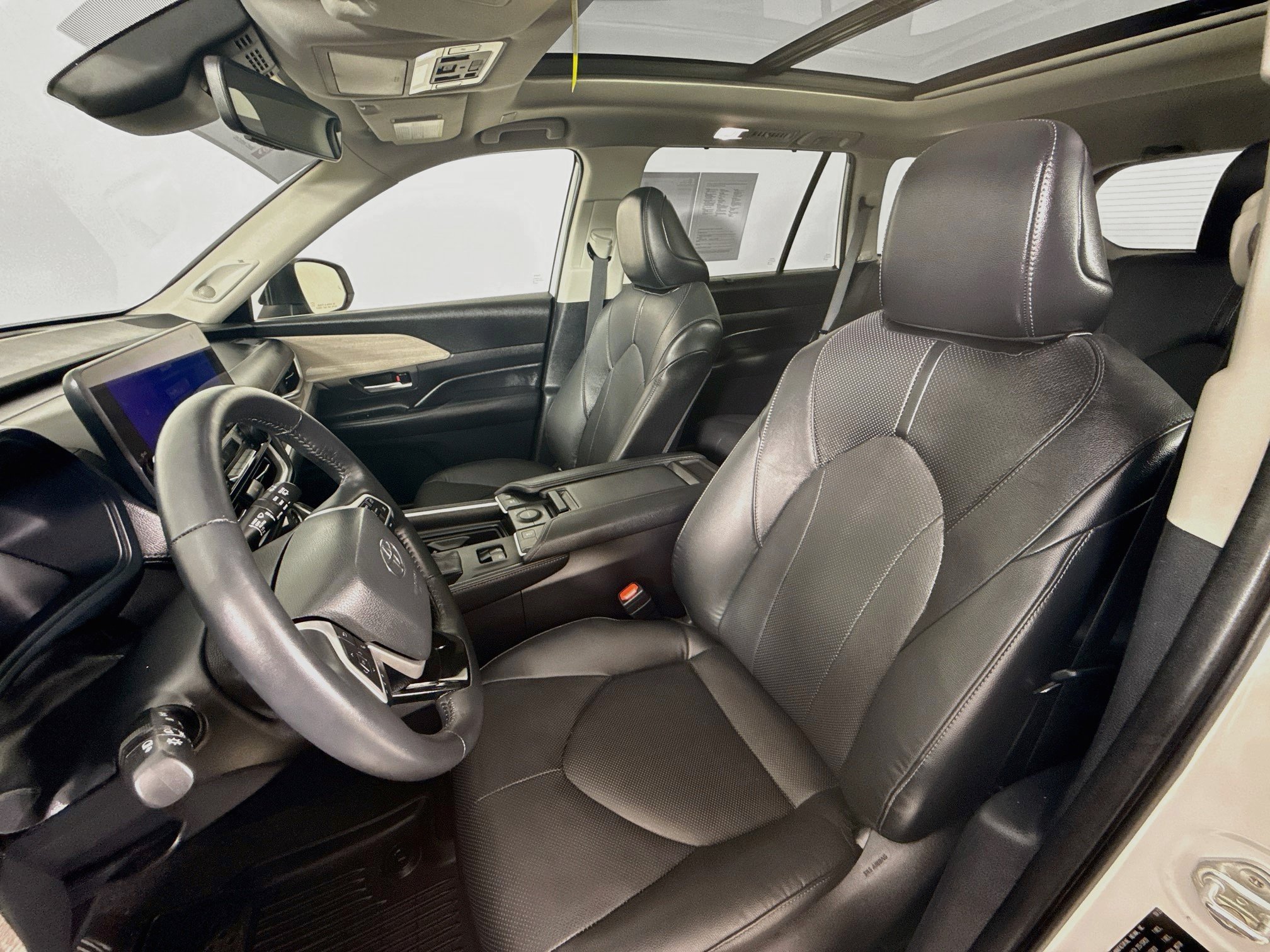 Certified 2024 Toyota Grand Highlander AWD Hybrid image 22