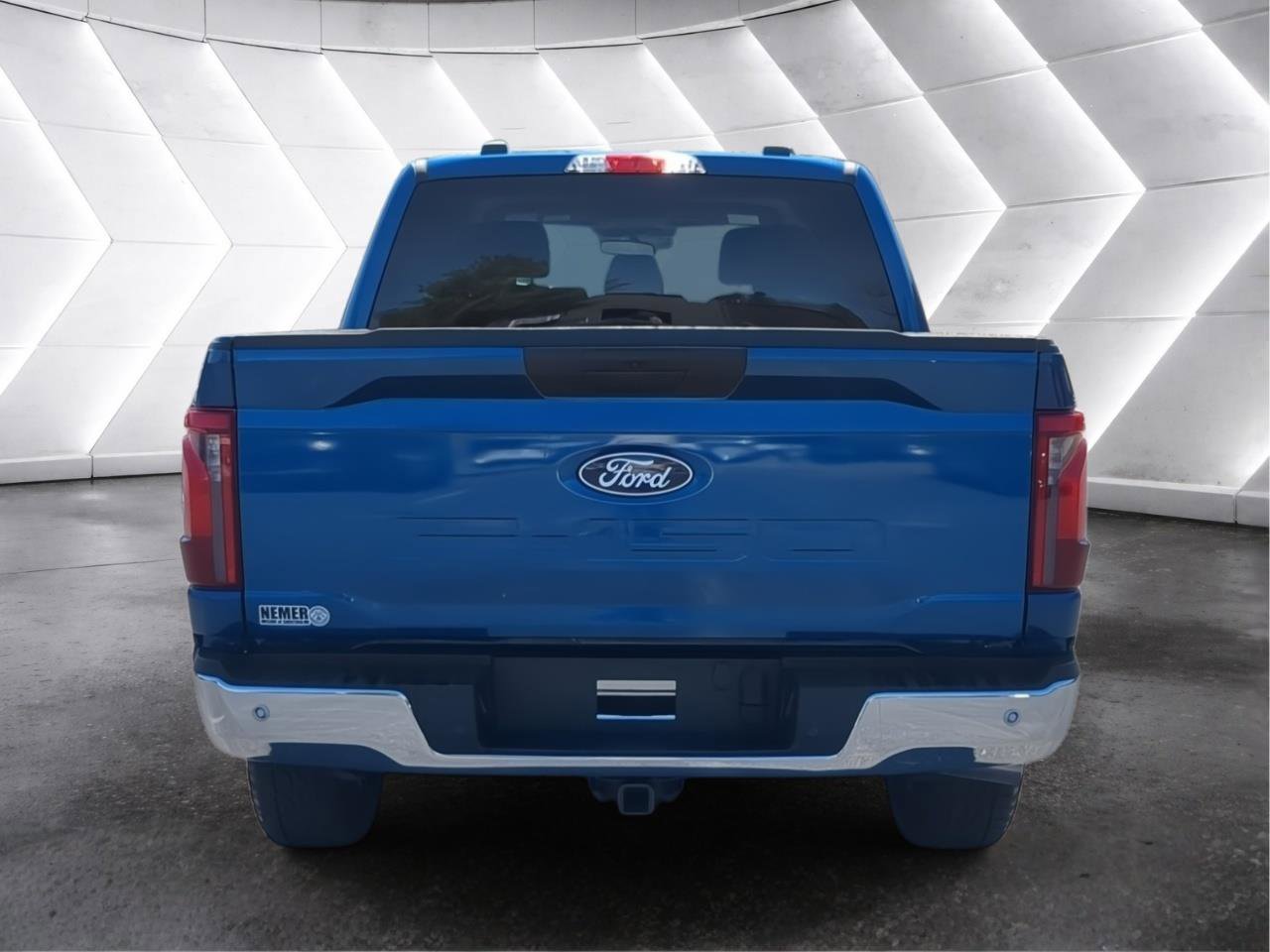 Used 2025 Ford F150 XLT w/ Equipment Group 301A Standard AWD/4WD image 5
