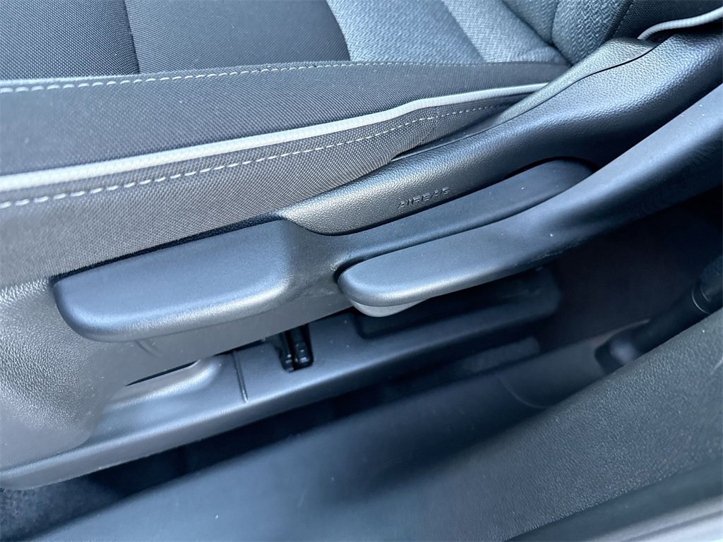 Used 2025 Chevrolet TrailBlazer LT image 14