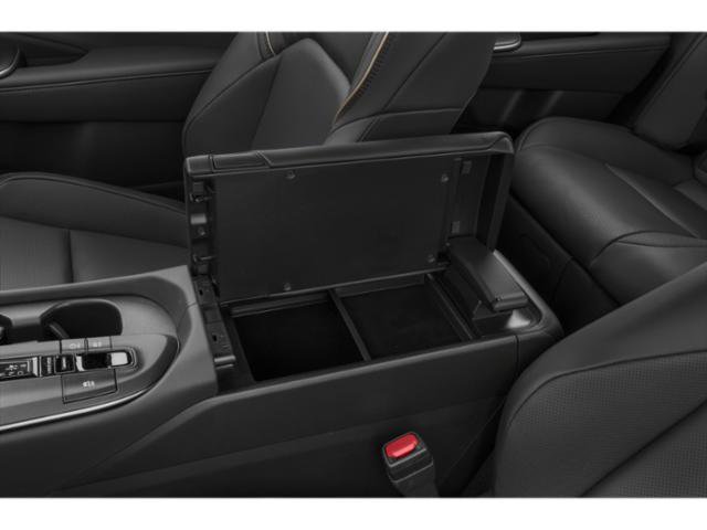 Used 2023 Toyota Crown Limited w/ Advanced Technology Package image 14