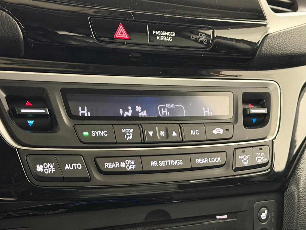 Used 2017 Honda Pilot Elite image 22
