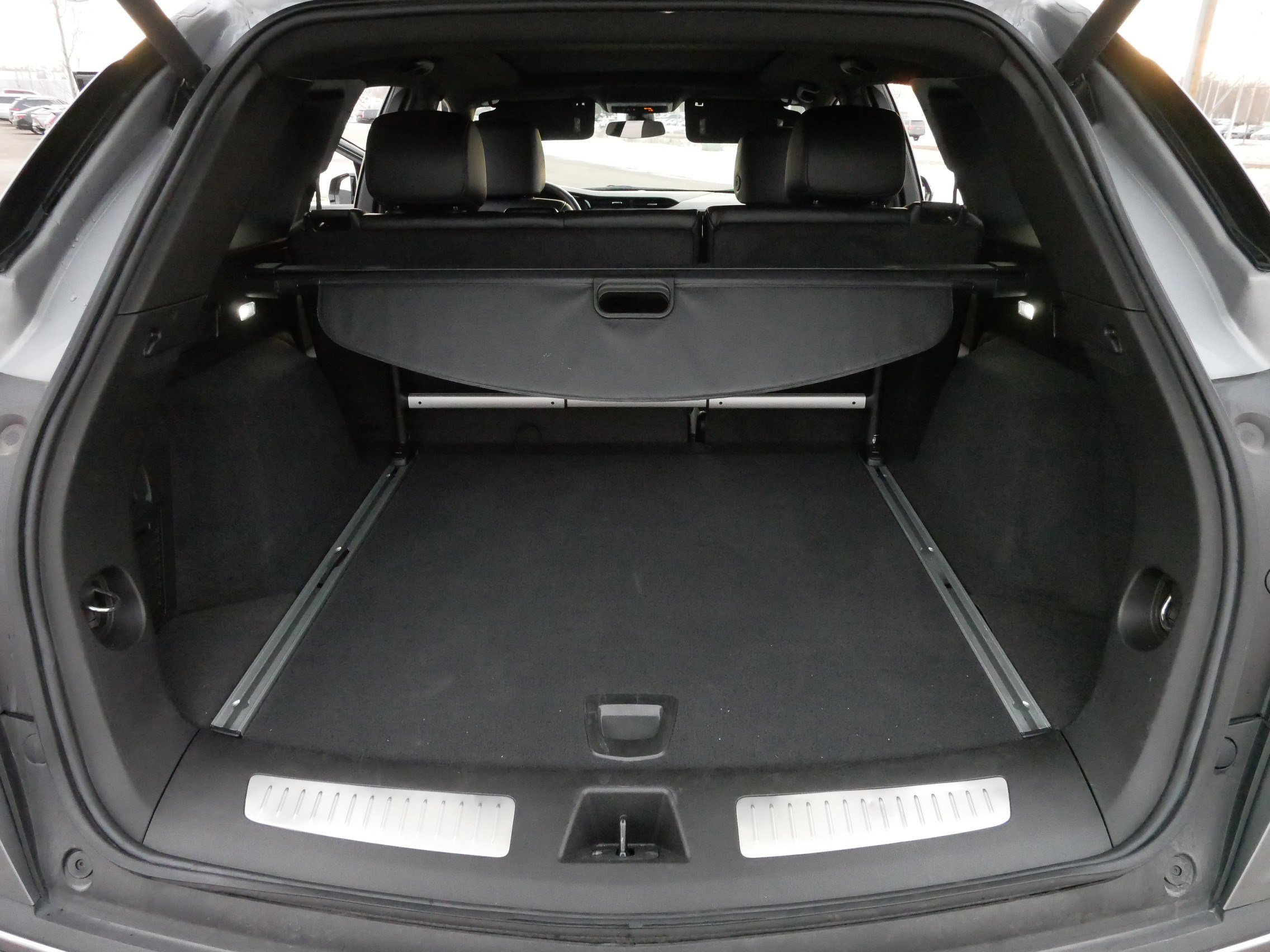 Certified 2025 Cadillac XT5 Premium Luxury image 18