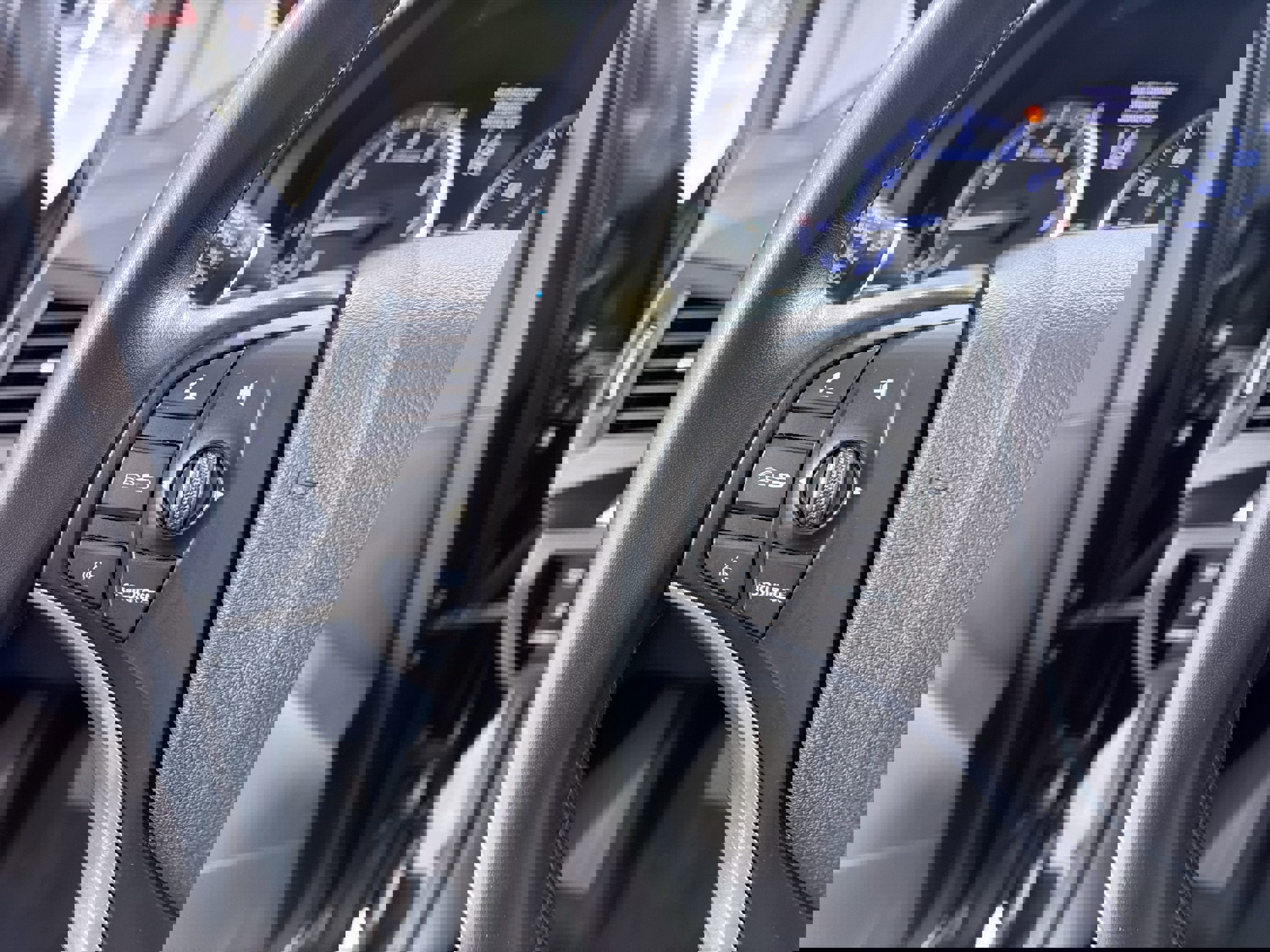 Used 2020 Acura MDX FWD image 14