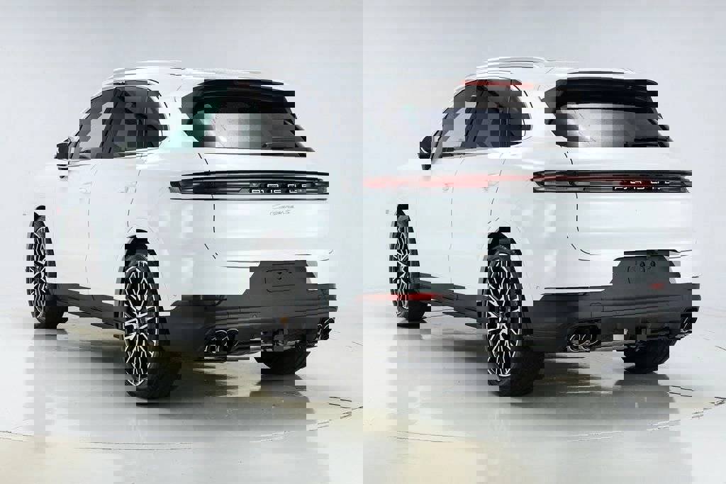 New 2026 Porsche Cayenne S image 13