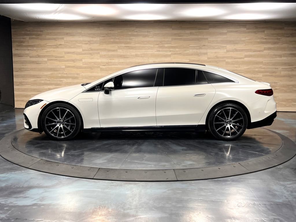 Used 2023 Mercedes-Benz EQS 580 4MATIC Sedan image 17