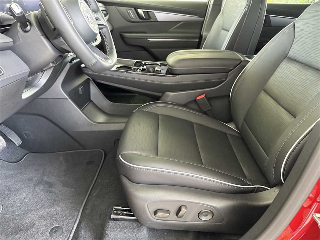 New 2025 Buick Enclave Sport Touring w/ Power Package image 15