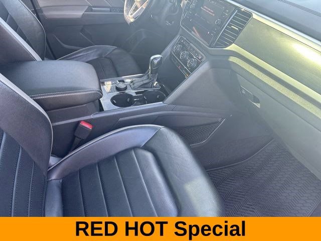 Used 2021 Volkswagen Atlas Cross Sport SEL Premium R-Line AWD/4WD image 40