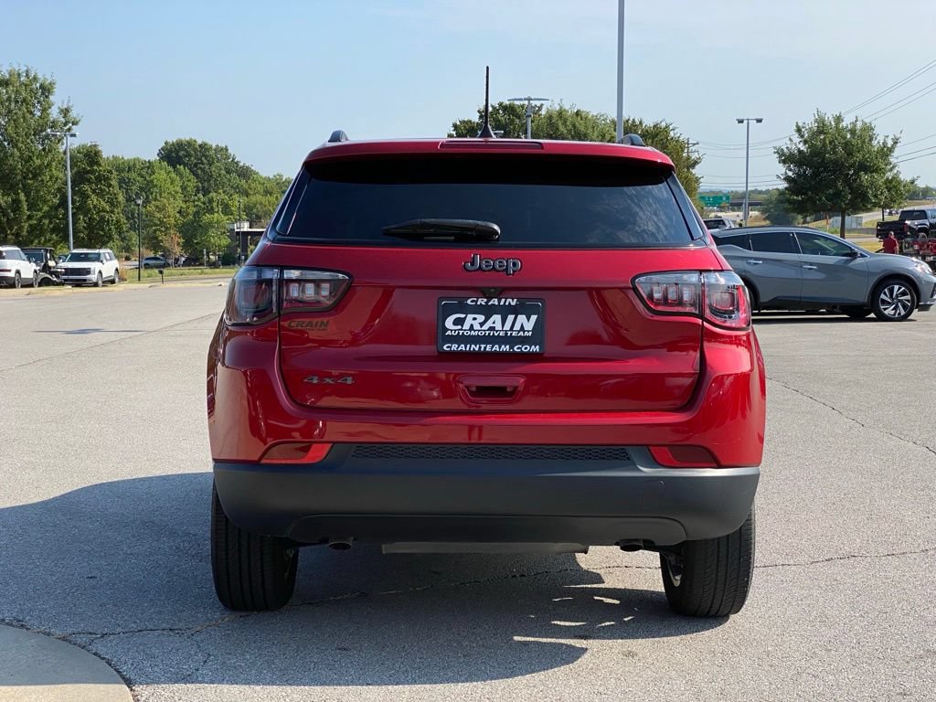Used 2025 Jeep Compass Latitude w/ Altitude Special Edition AWD/4WD image 6