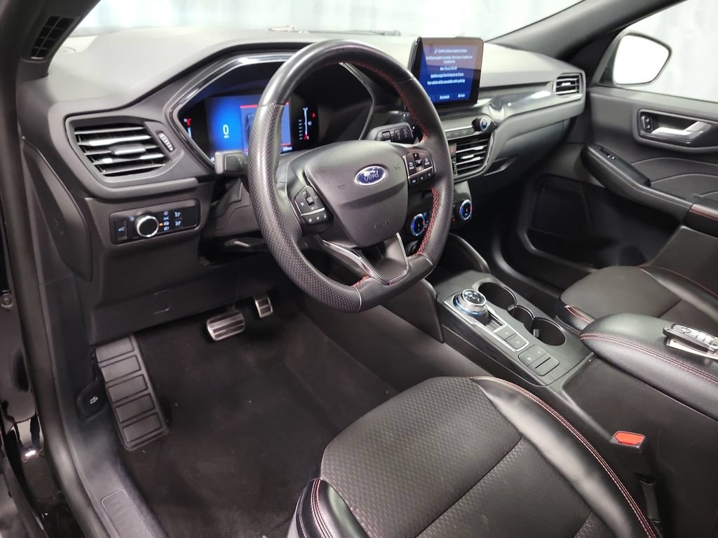 Used 2024 Ford Escape ST-Line AWD/4WD image 16