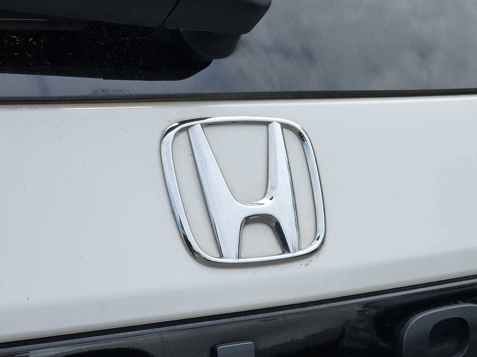 Certified 2023 Honda Pilot TrailSport image 31
