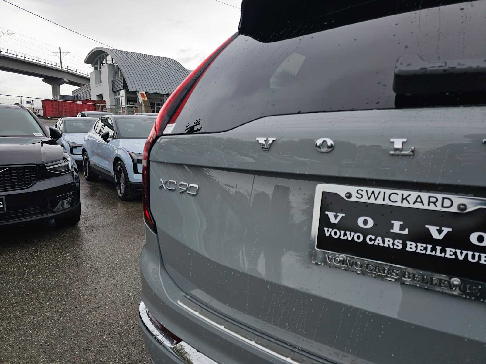 New 2026 Volvo XC90 T8 Ultra w/ Lounge Package image 16