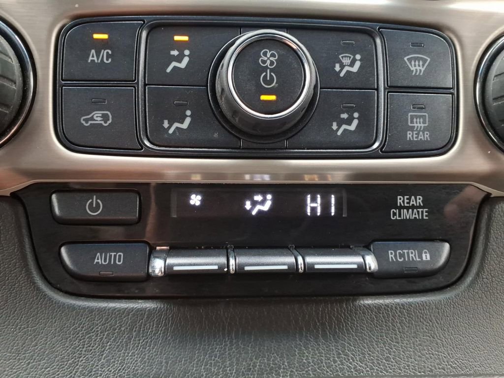 Used 2020 GMC Yukon Denali w/ Denali Ultimate Package image 14