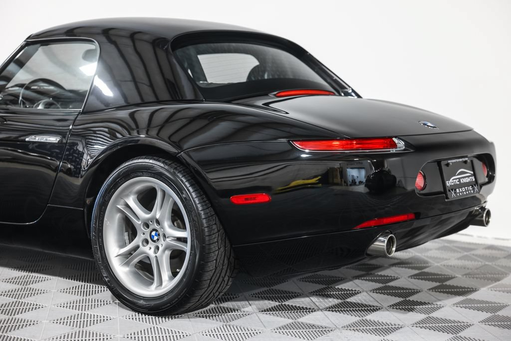 Used 2002 BMW Z8 RWD image 15