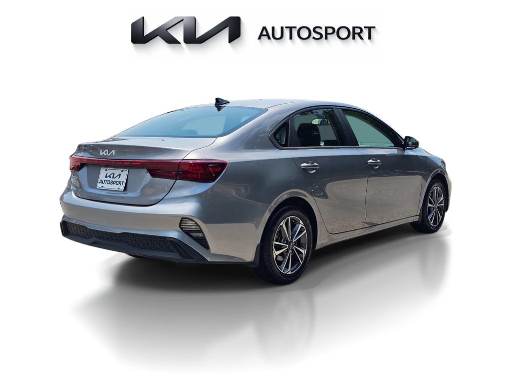 Certified 2024 Kia Forte LXS FWD image 8