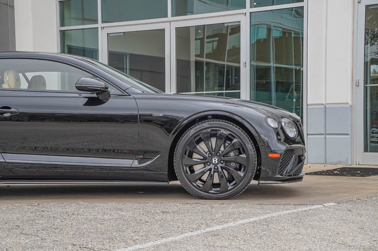 Used 2024 Bentley Continental GT AWD/4WD image 9