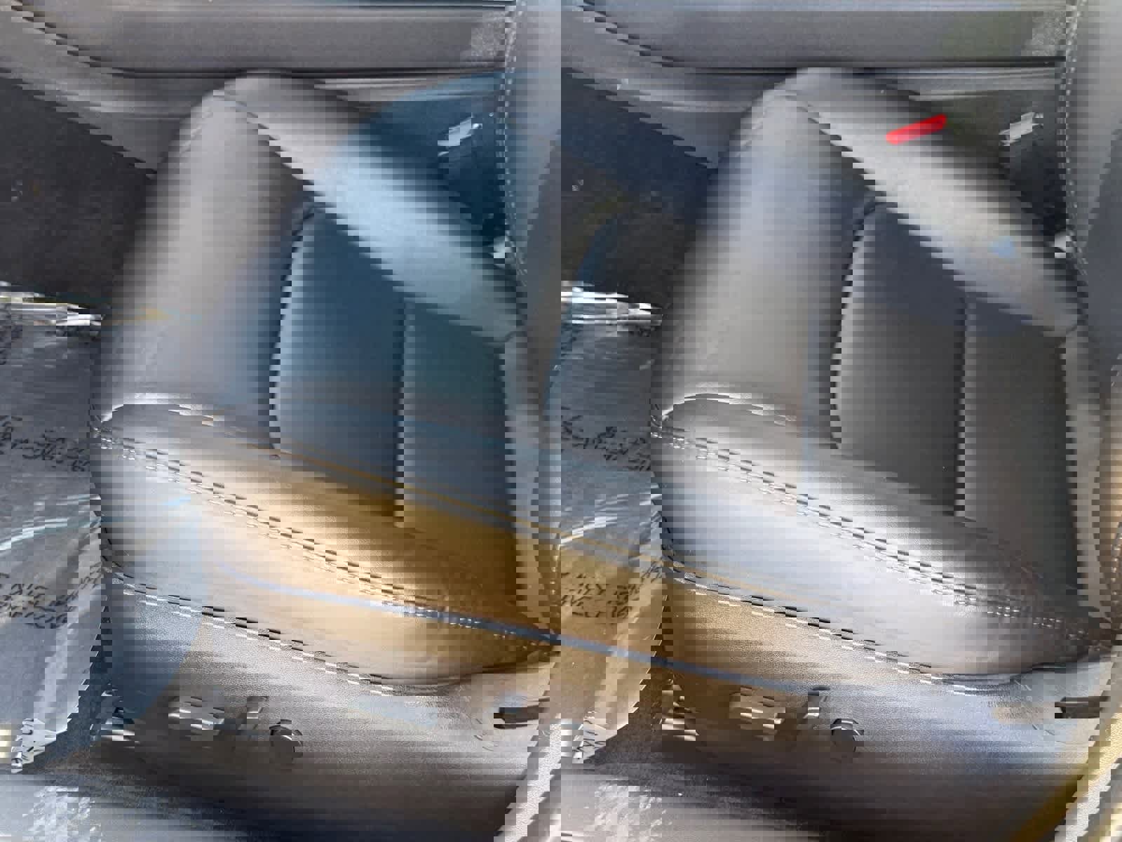 Used 2018 Tesla Model 3 Long Range image 12