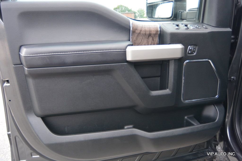 Used 2019 Ford F250 Lariat w/ Lariat Ultimate Package image 7