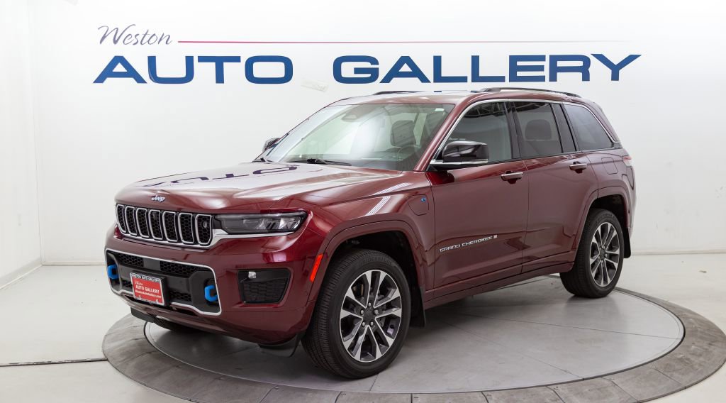 Used 2023 Jeep Grand Cherokee Overland w/ Advanced Protech Group III image 1