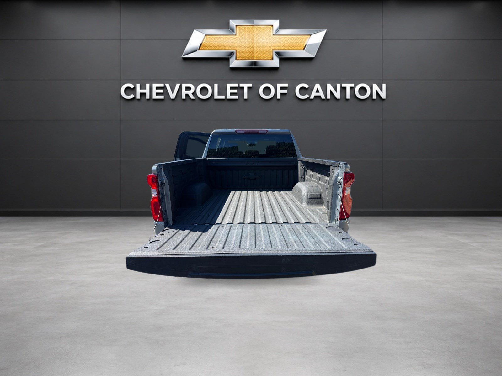 Used 2026 Chevrolet Silverado 1500 RST w/ RST Select Package AWD/4WD image 17