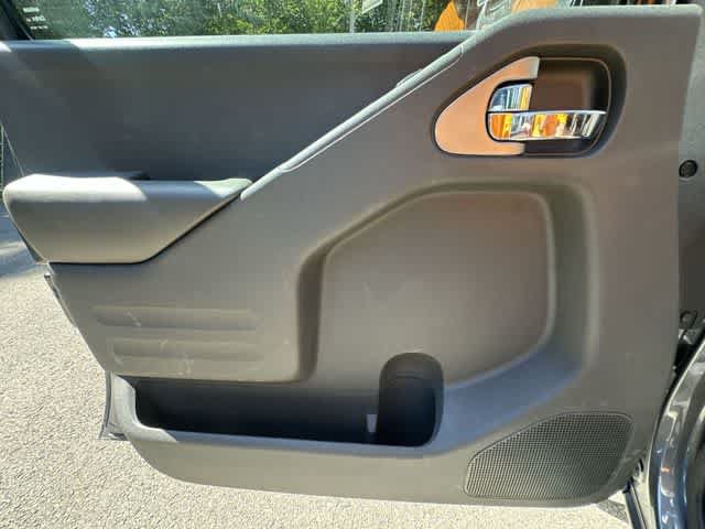 Used 2021 Nissan Frontier SV AWD/4WD image 14