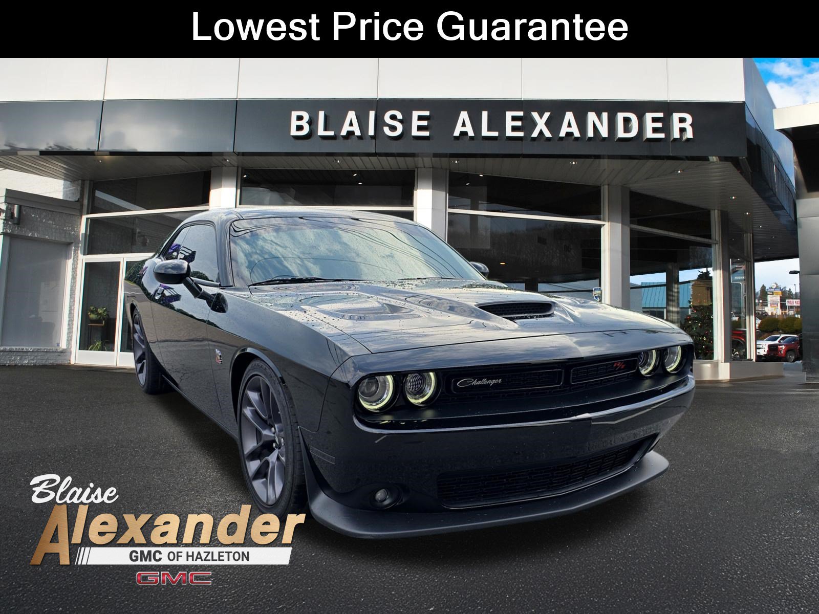 Used 2022 Dodge Challenger R/T Scat Pack RWD image 1