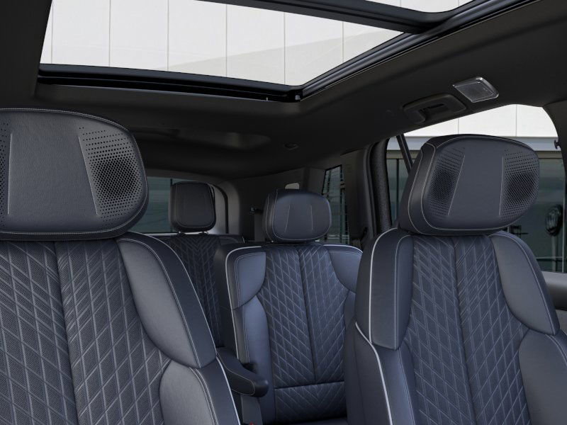 New 2026 Cadillac Vistiq Premium Luxury image 48