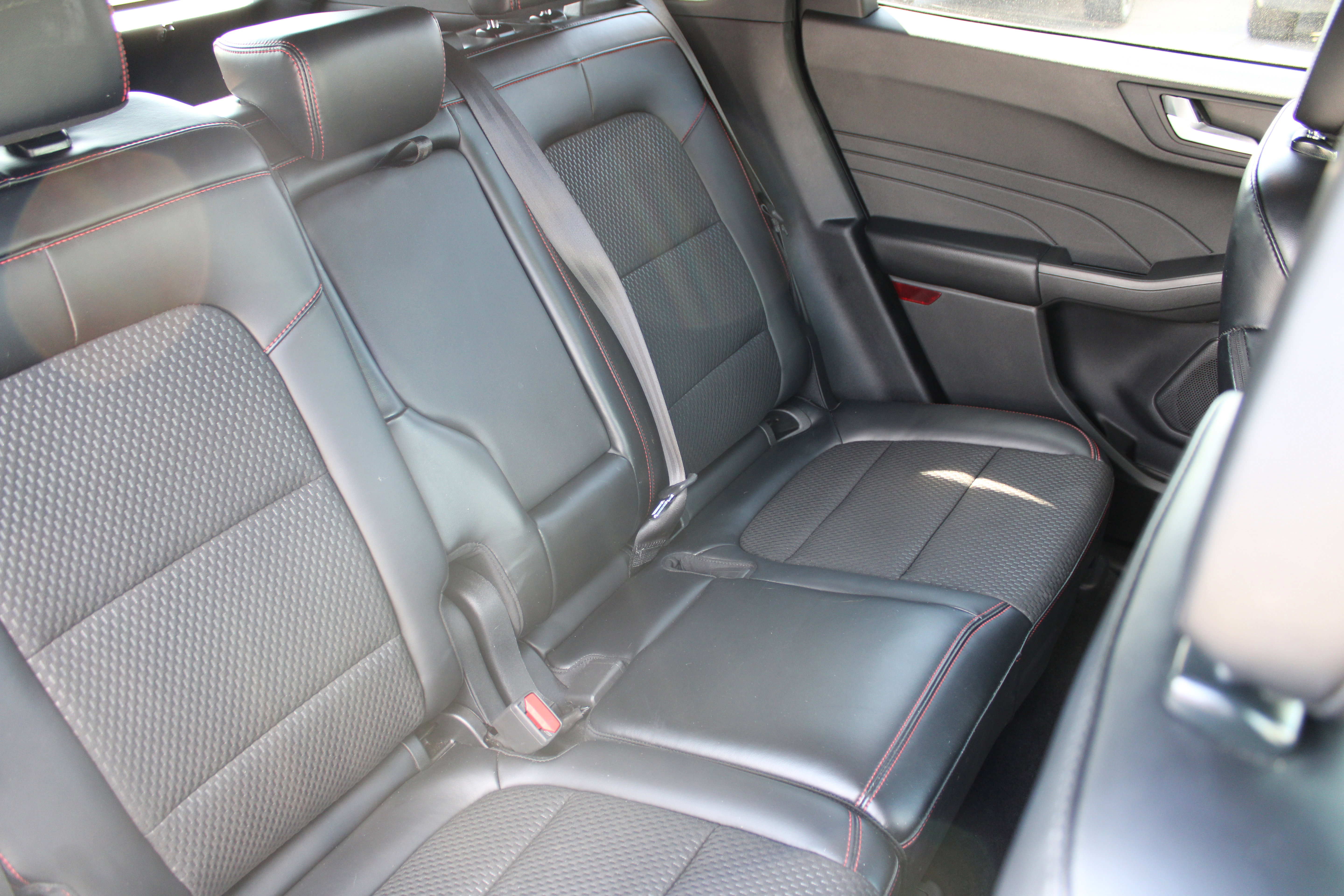 Used 2024 Ford Escape ST-Line w/ Tech Pack #1 image 15