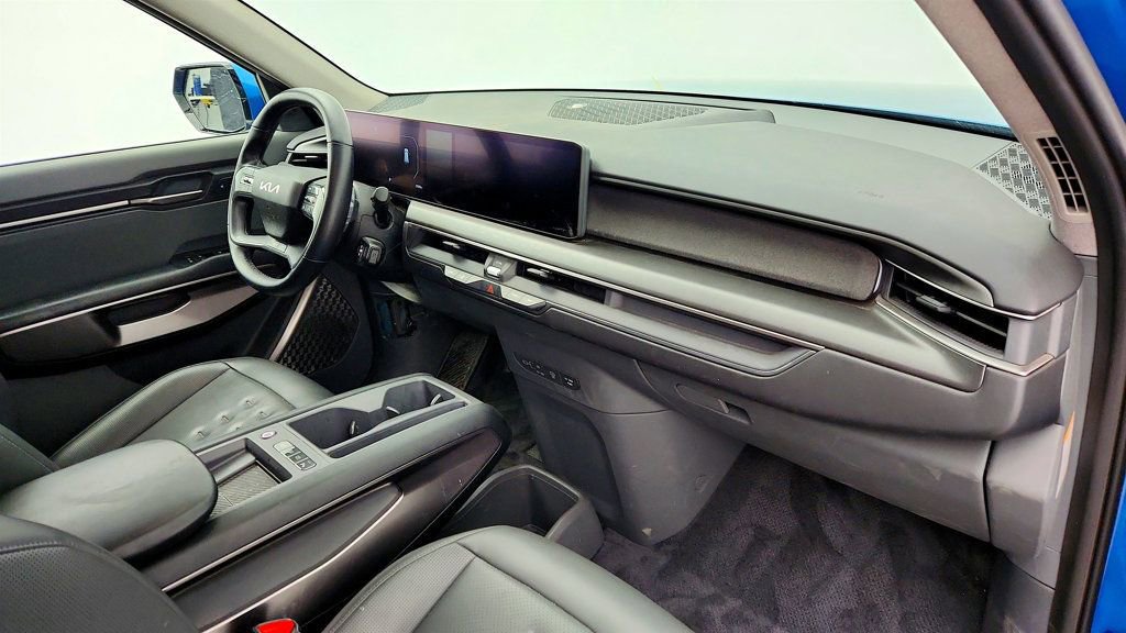 Used 2024 Kia EV9 Wind image 20