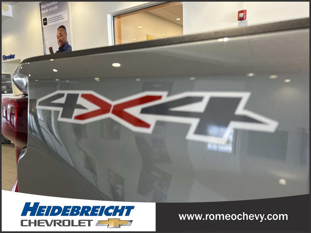 Used 2024 Chevrolet Silverado 2500 LTZ w/ LTZ Plus Package AWD/4WD image 41