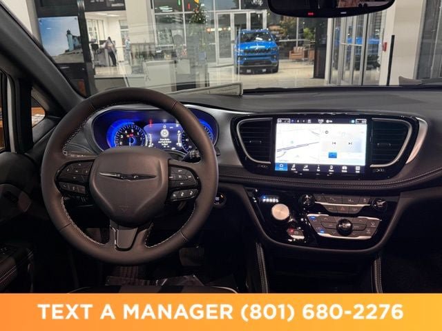 New 2026 Chrysler Pacifica Limited w/ S Appearance Package FWD image 26