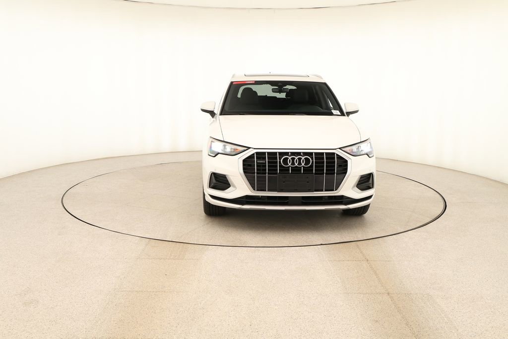 Used 2020 Audi Q3 2.0T Premium w/ Convenience Package AWD/4WD image 11