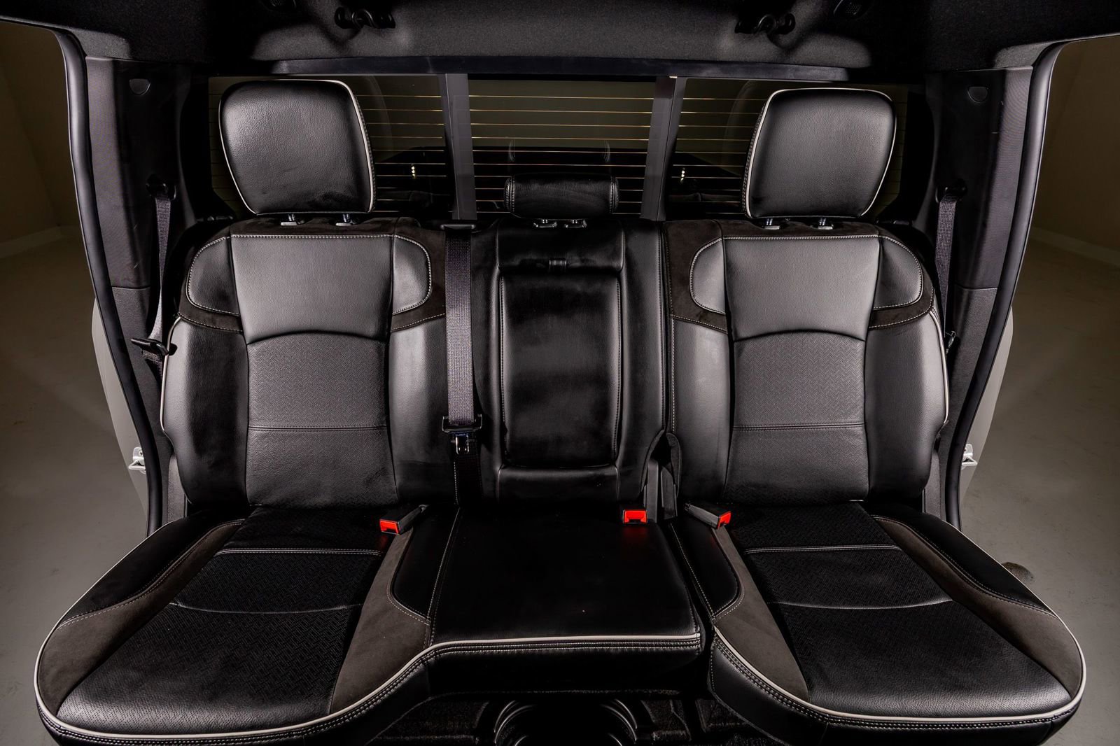 Used 2025 RAM 3500 Laramie w/ Night Edition image 35