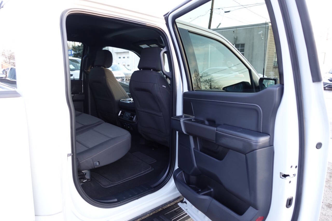 Used 2024 Ford F150 XLT w/ Equipment Group 302A MID image 27