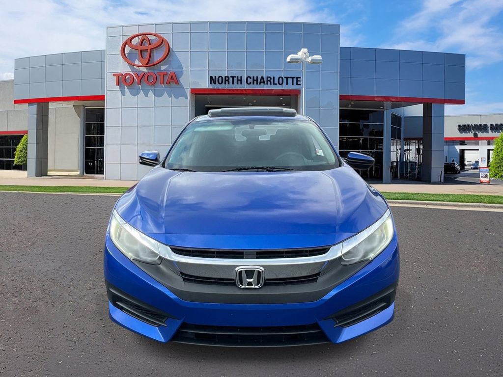 Used 2018 Honda Civic EX image 2