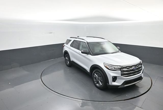 New 2026 Ford Explorer Active w/ Active Comfort Package image 23