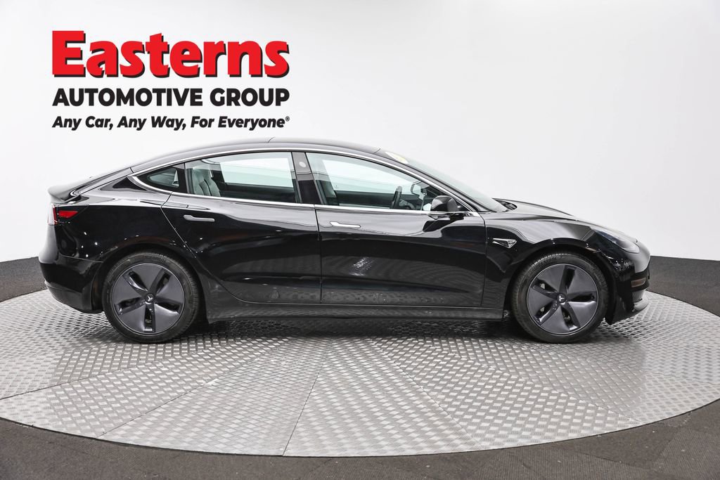 Used 2018 Tesla Model 3 Long Range image 4