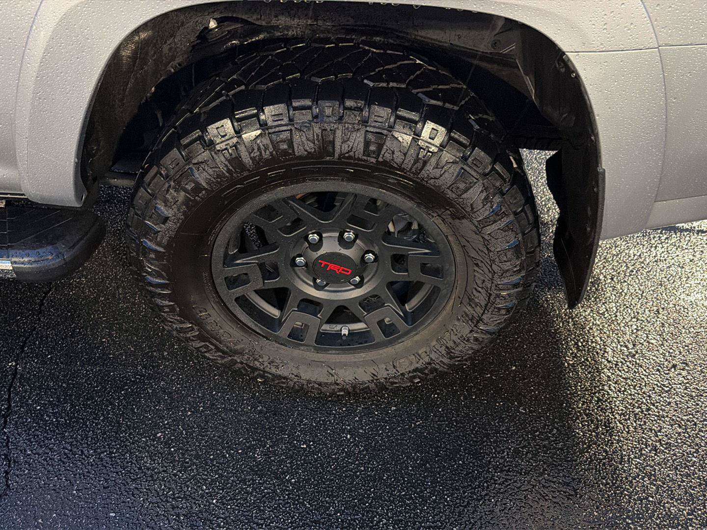 Certified 2023 Toyota 4Runner TRD Off-Road Premium w/ Moonroof Package AWD/4WD image 40