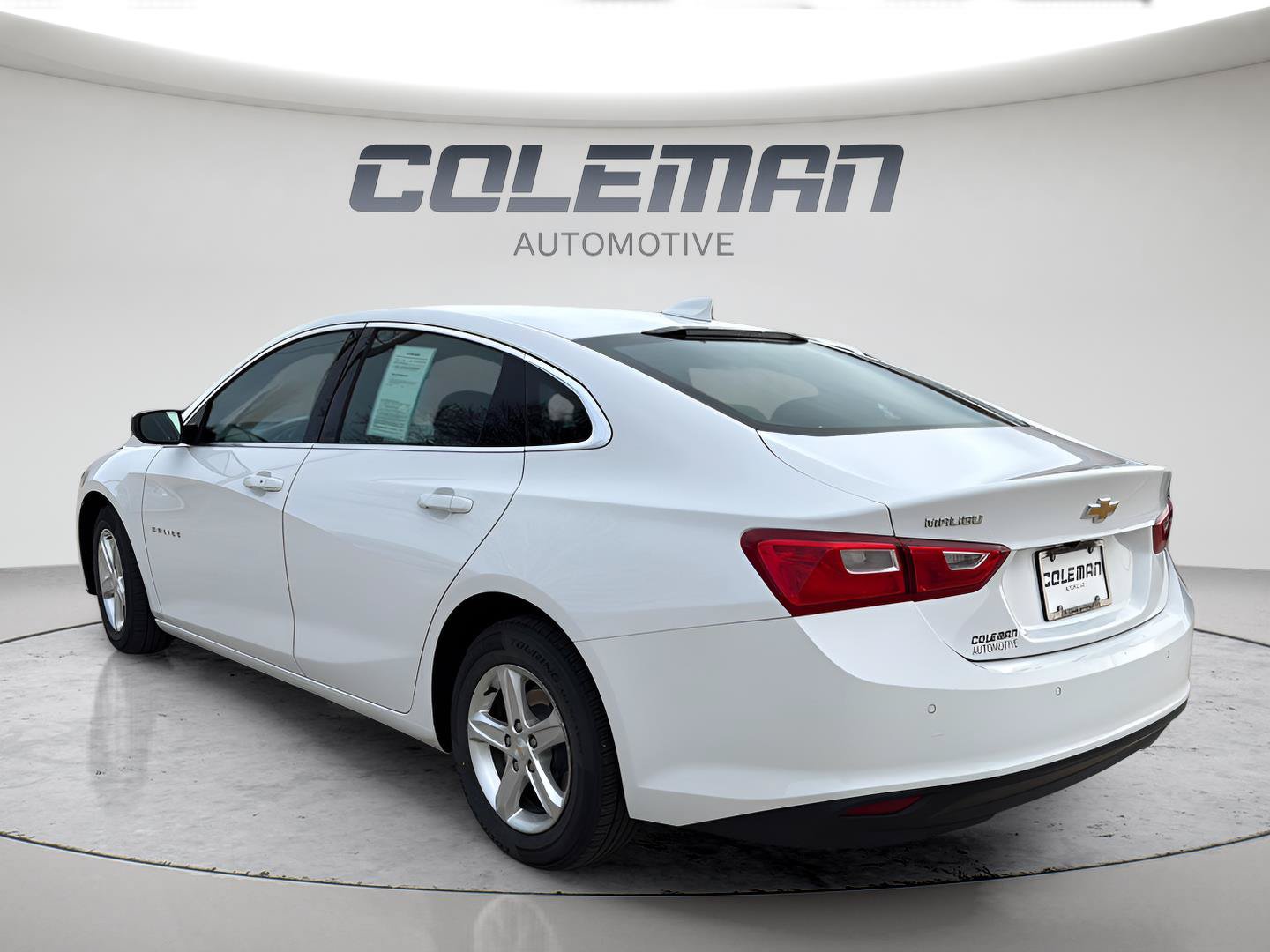 Used 2024 Chevrolet Malibu LT FWD image 4