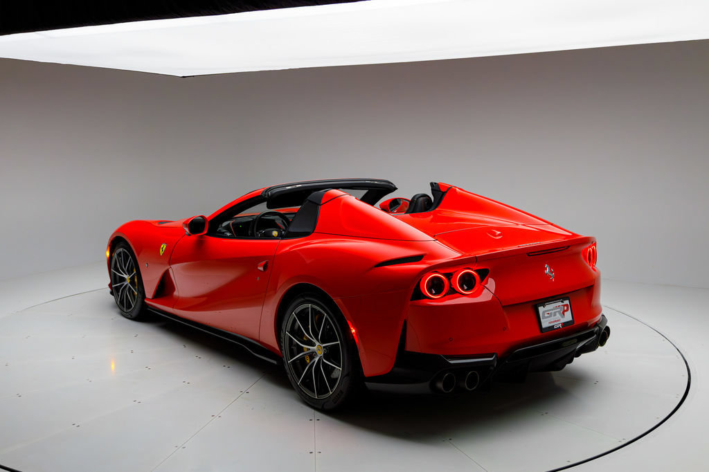 Used 2023 Ferrari 812 GTS RWD image 5