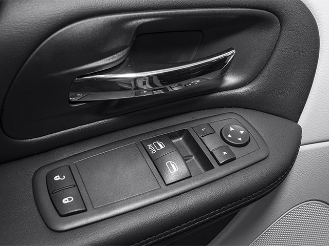Used 2012 RAM C/V FWD image 20