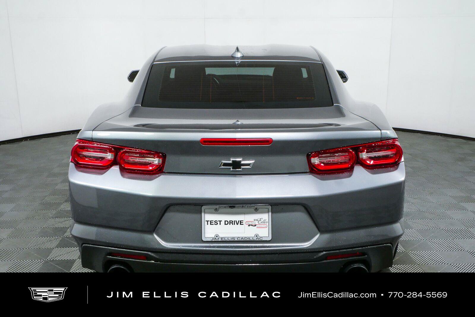 Used 2021 Chevrolet Camaro LT RWD image 24